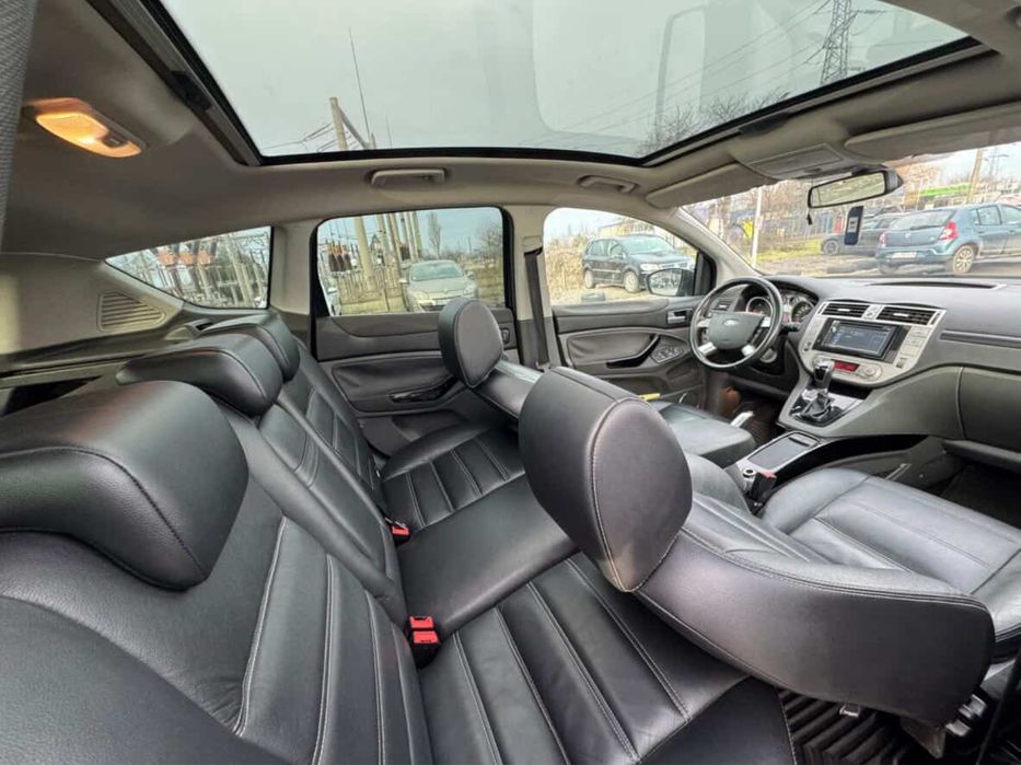 Ford Kuga 2.0 TDCI 163 CP Automata 4x4 2012-întretinută