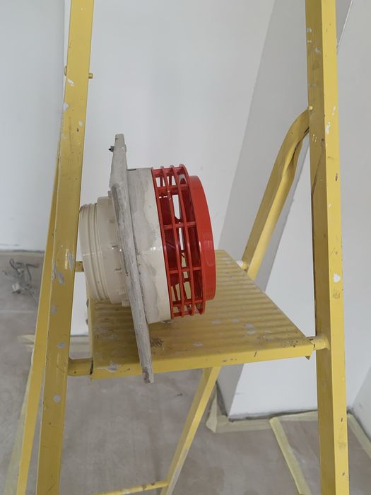 аспиратор за тоалетна