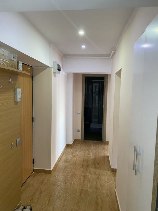 Inchiriez apartament 2 camere ULTRACENTRAL