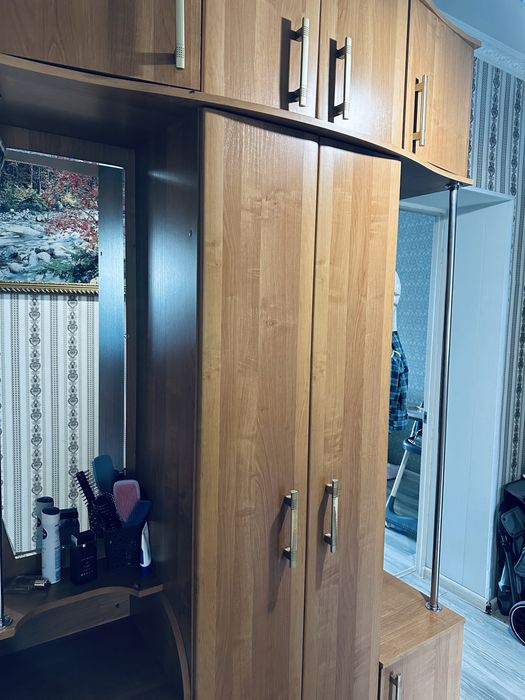 Прихожка шкаф.