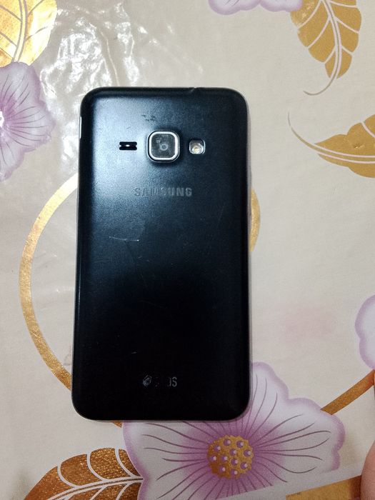 Samsung galaxy J1