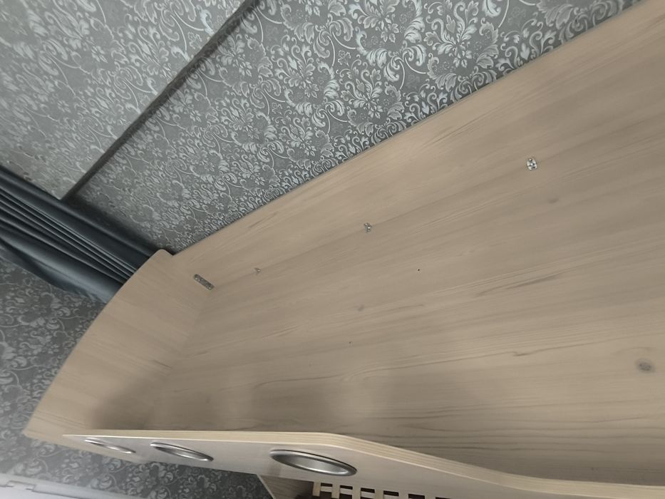 Детская двухъярусная кровать