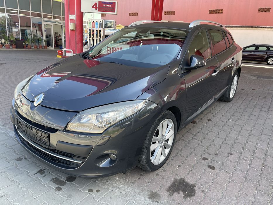Renault Megane Bose Edition 1.9 dci 131 CP an 2010 euro 5
