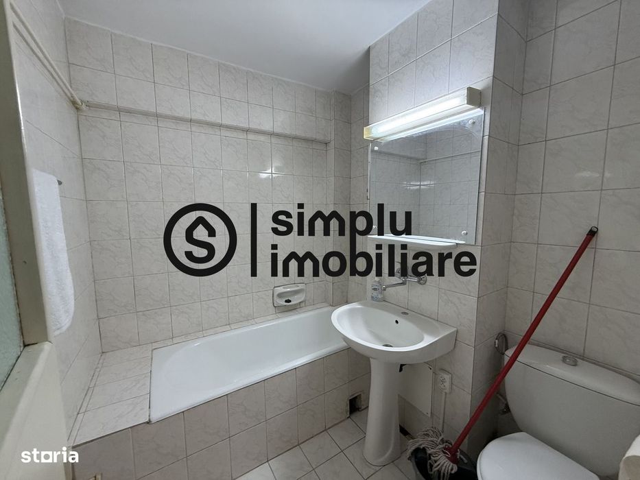 2 decomandate, Piata Centrala - 450 Euro