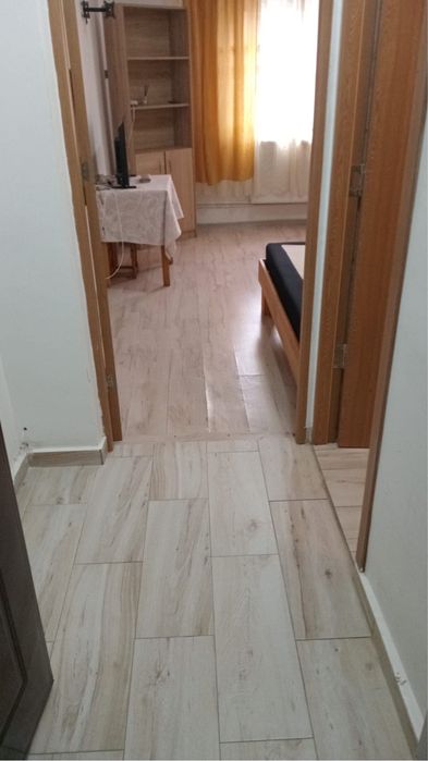 Garsonieră DE ÎNCHIRIAT!