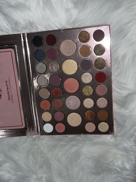 Палитра за гримове Douglas