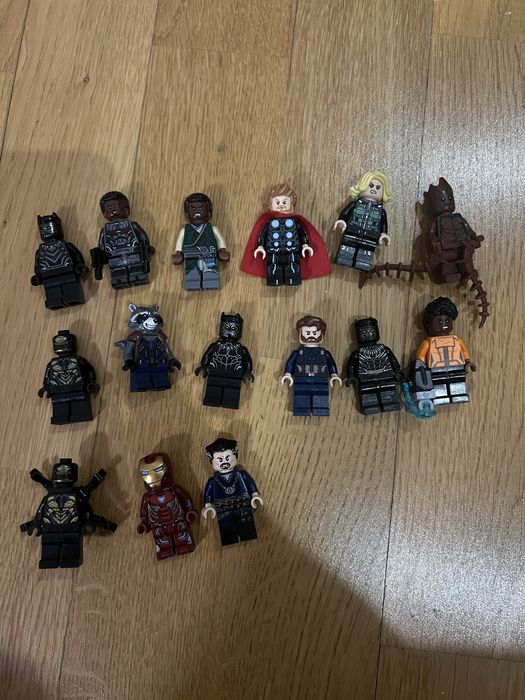 Лот фигурок лего марвел ( продается все целиком)