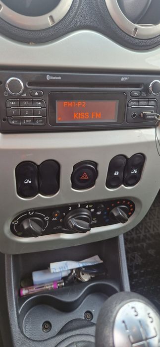 Vand Logan MCV an 2012