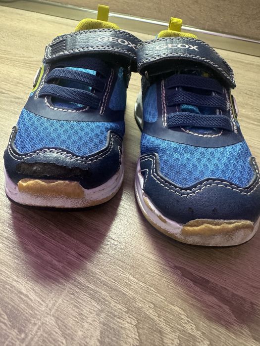 Детски Clarcks 27.5, quechua 29, geox 26