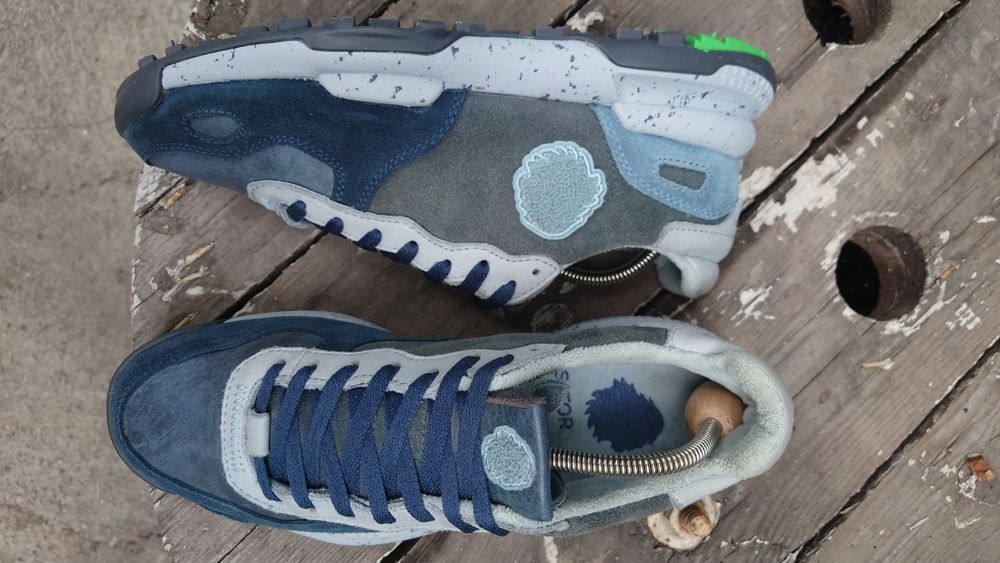 Кроссовки Satorisan