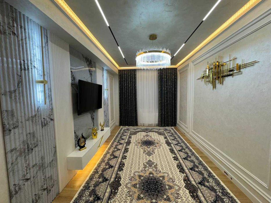 продается 3х комнатная квартира в центре города