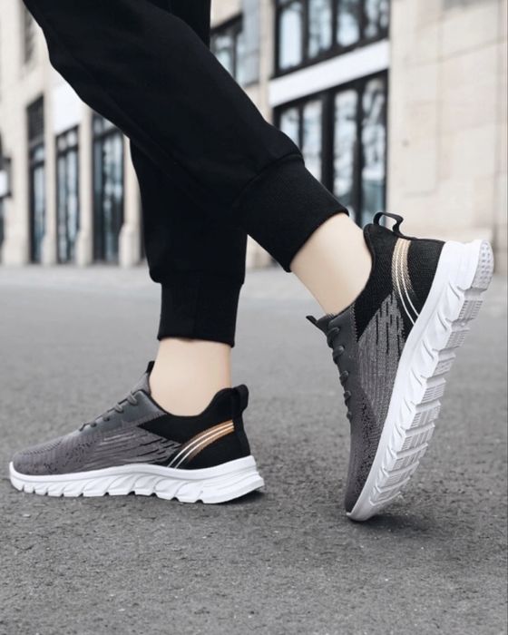 Кроссовка /Erkaklar krossovkalari, 39-45 poyabzal,