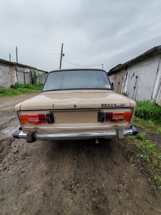 Продам ваз 21063