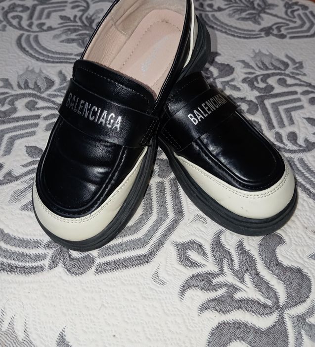 Продам лоферы в идеальном состоянии