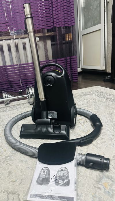Продам пылесос Tefal