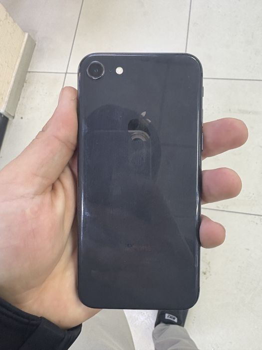 Продам айфон 8 без минусов