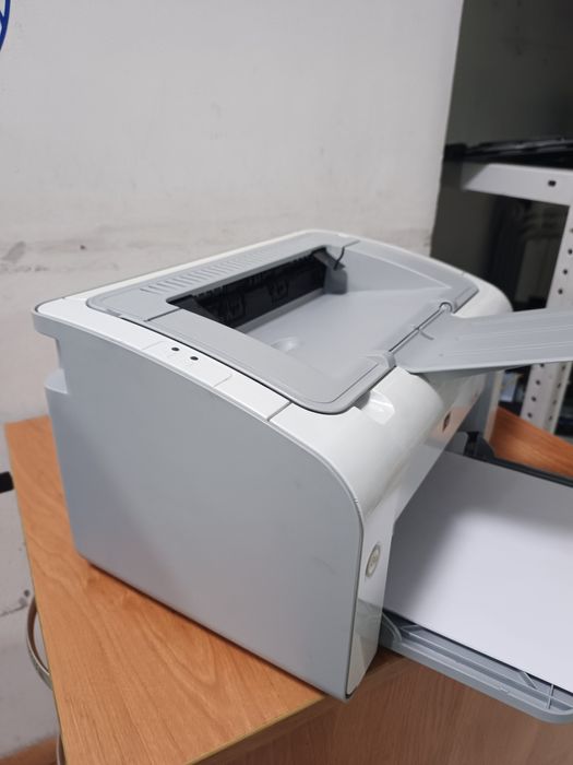 Принтер HP Laserjet P1102 в отличном состоянии
