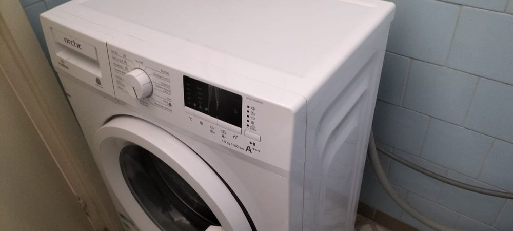 Dau în chirie 2 camere negociabil