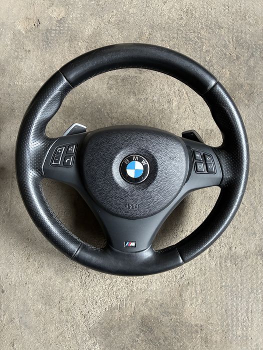 Volan m pachet cu padele bmw seria 1 3 e81 e82 e87 e88 e90 e91 e92