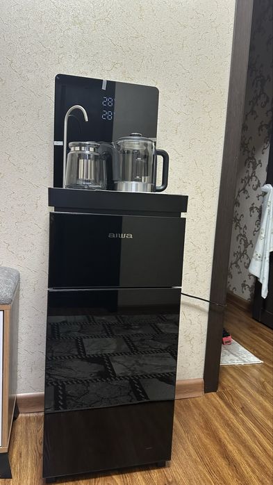 Кулер для воды aiwa