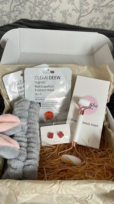 Подарок для девушку бокс