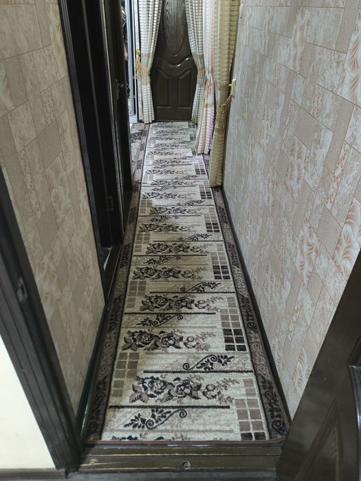 Balkon kuxnya prixoshka uchun gilam
