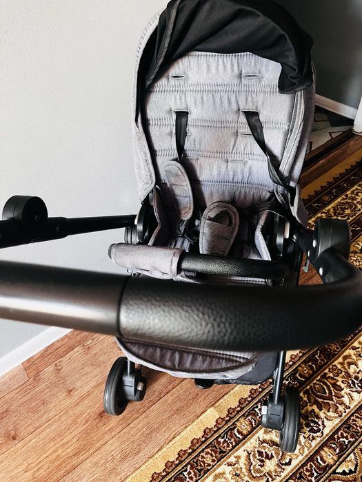 Детская каляска М star1000