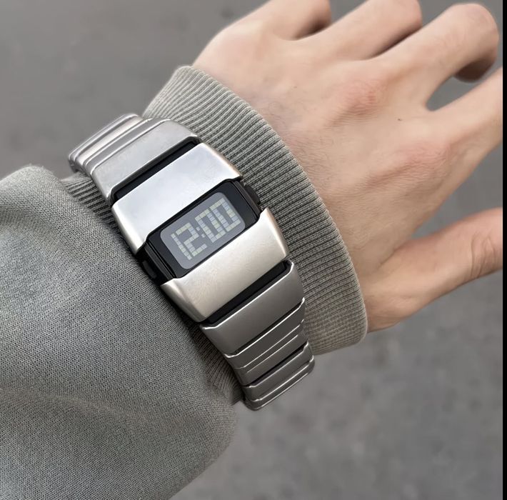 Продам кожак, часы и рюкзак