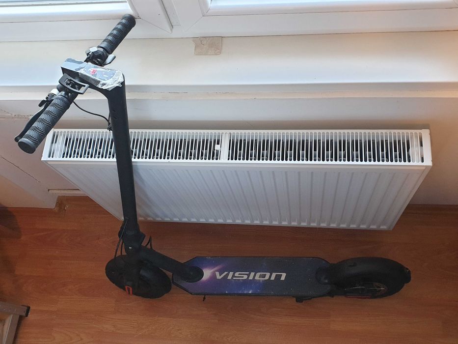Trotineta electrică DHS 601EH Vision, aproape noua
