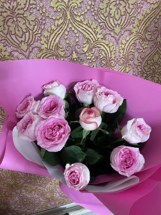 2 роза гүл сатылады