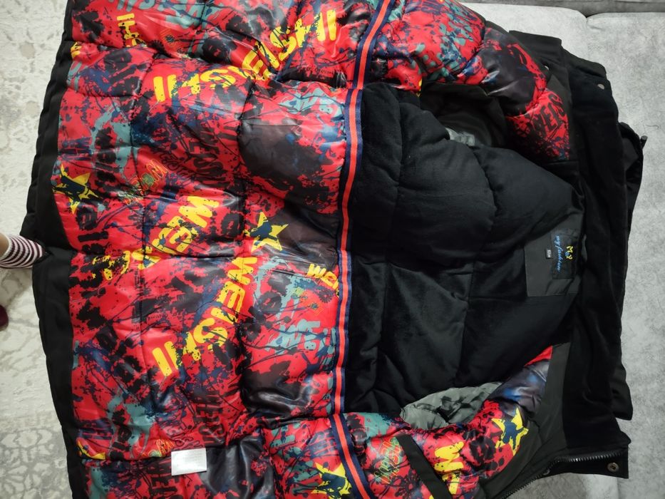 Продам зимнюю куртку