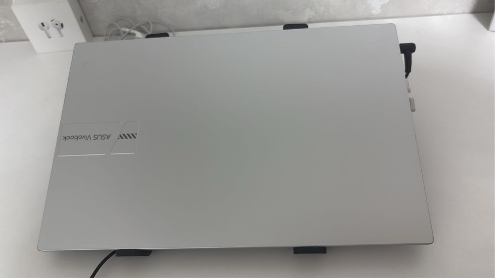 asus vivobook 15
