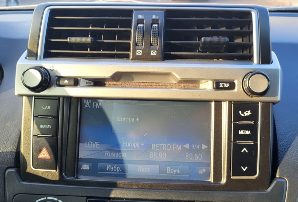 Штатная автомагнитолла