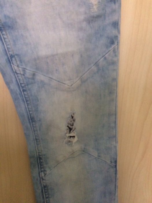 Джинсы фирмы Fishbone