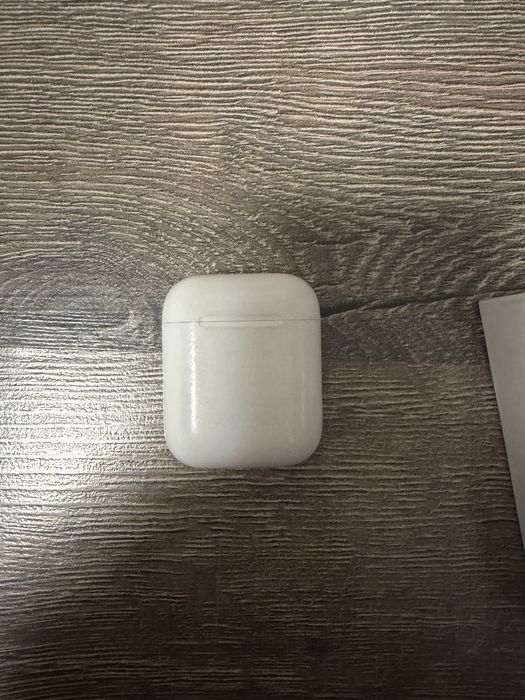 Casti AirPods 2 albe