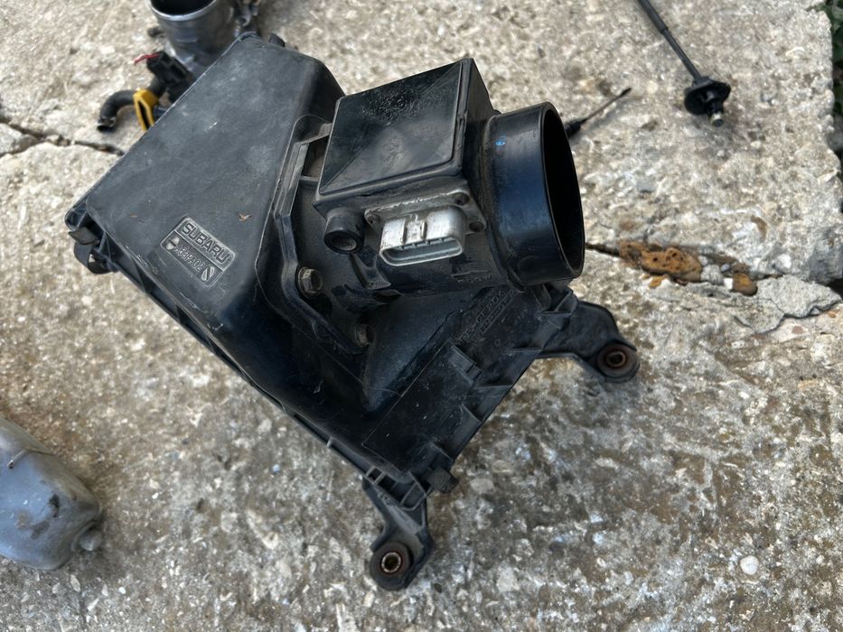 Subaru Legacy 1996 седан на части