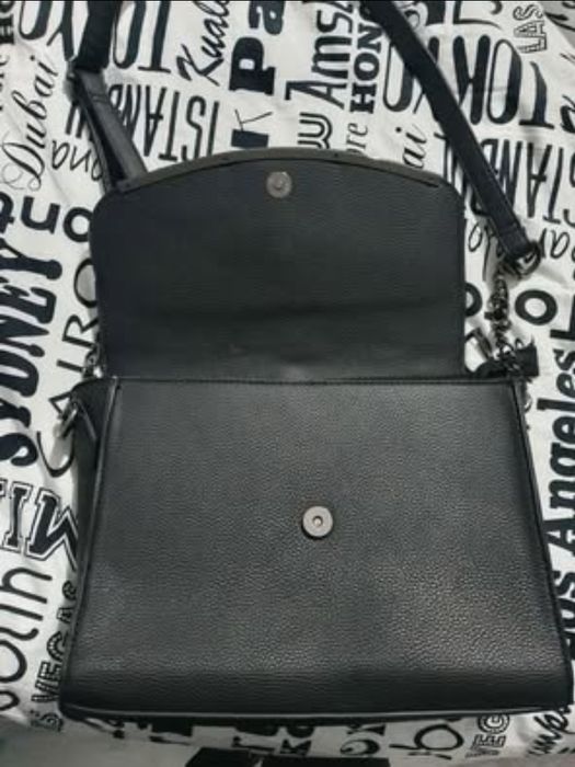 Нова Дамска чанта Graceland /Deichmann/