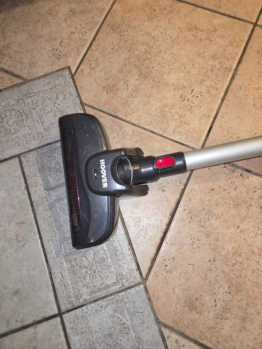 2 Прахосмукачки безкабелни HOOVER 22V