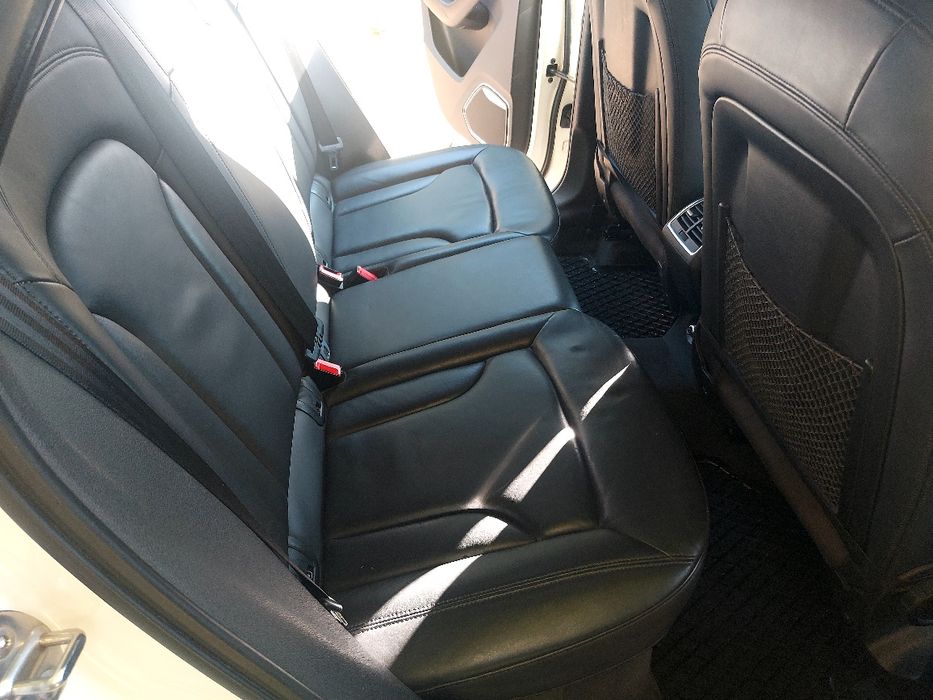 Vând Audi Q3 S line