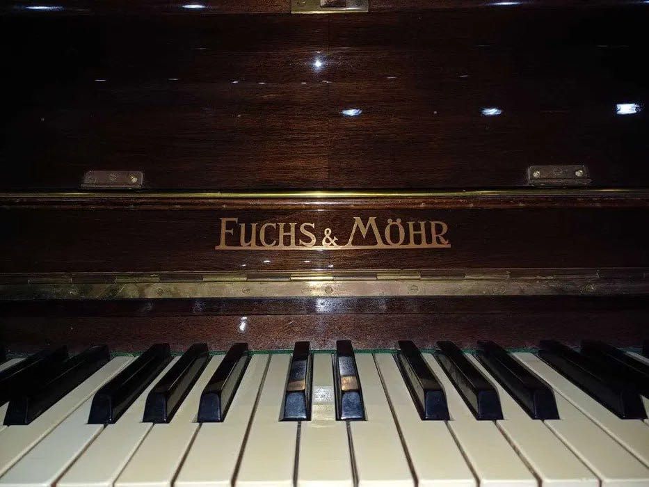 Пианино Fuchs&Mohr