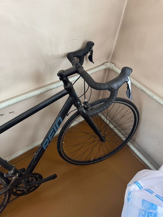 Aquila Road Bike Black