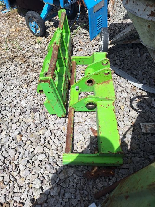 Piese Merlo Suport furci și cupa