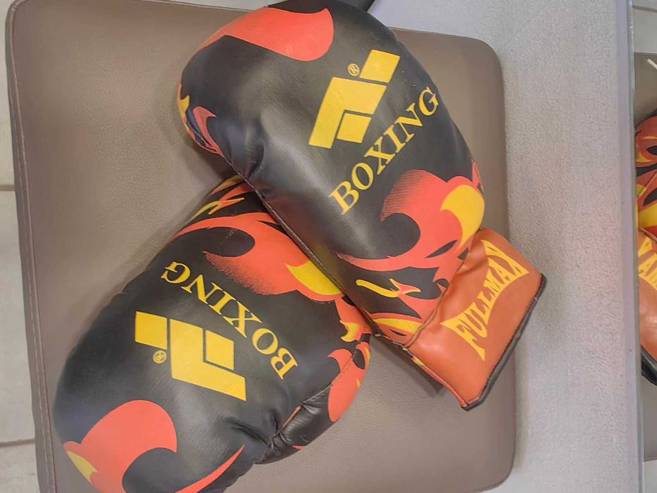 комплект чувал с ръкавици