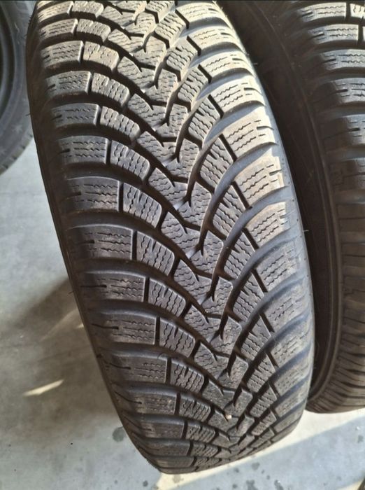 2 Anvelope de iarnă 185 65 r15 Falken