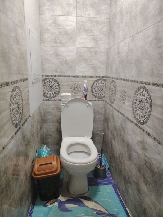 Продаю квартиру массив Курувчи 6В 4 р.й Сергели