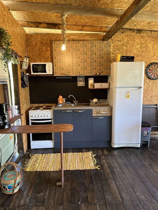 Каравана в къмпинг Китен