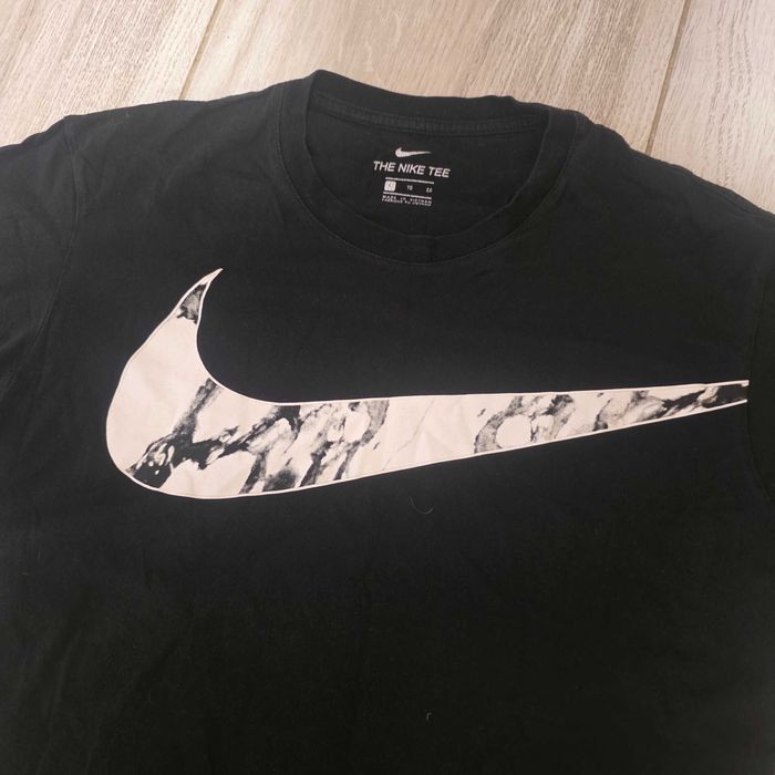 Мъжка тениска Nike L