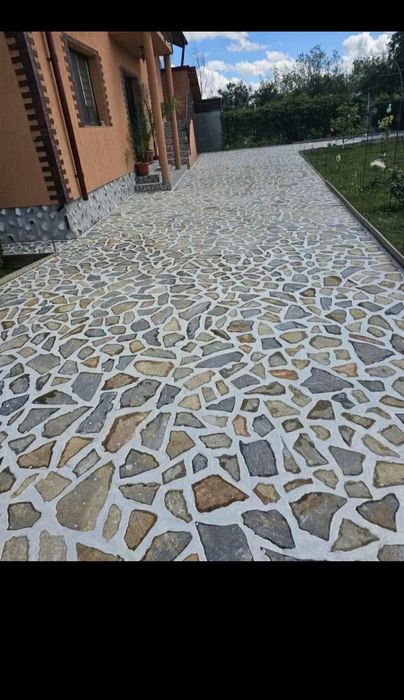 Pavaje din piatră naturală 100%