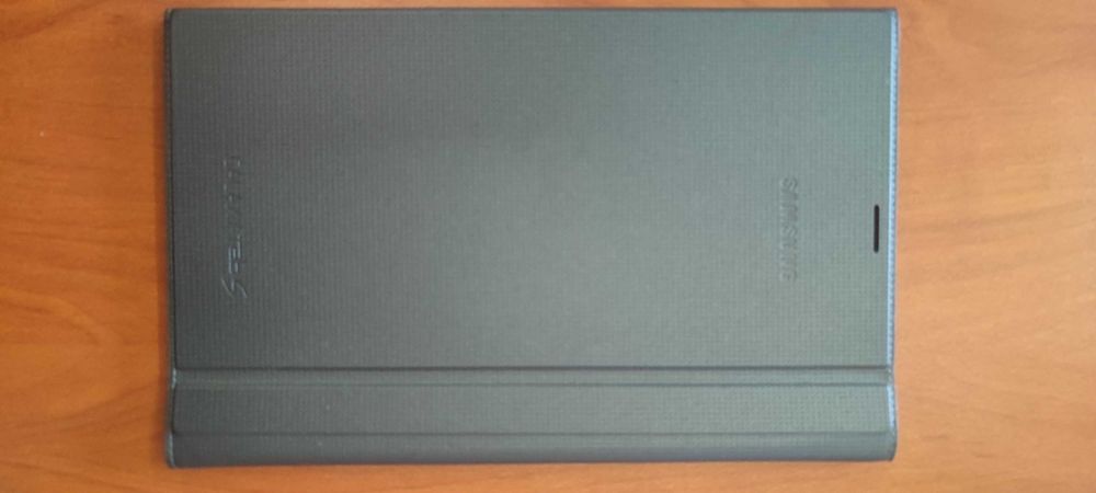 Кейс за таблет Samsung Galaxy tab S - безплатно