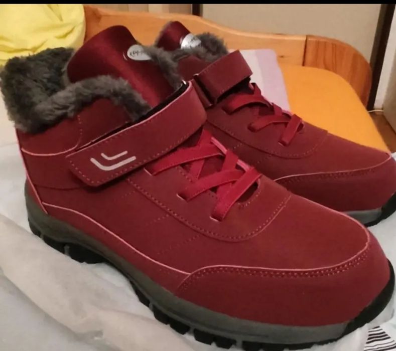 Кросовки новые тёплые